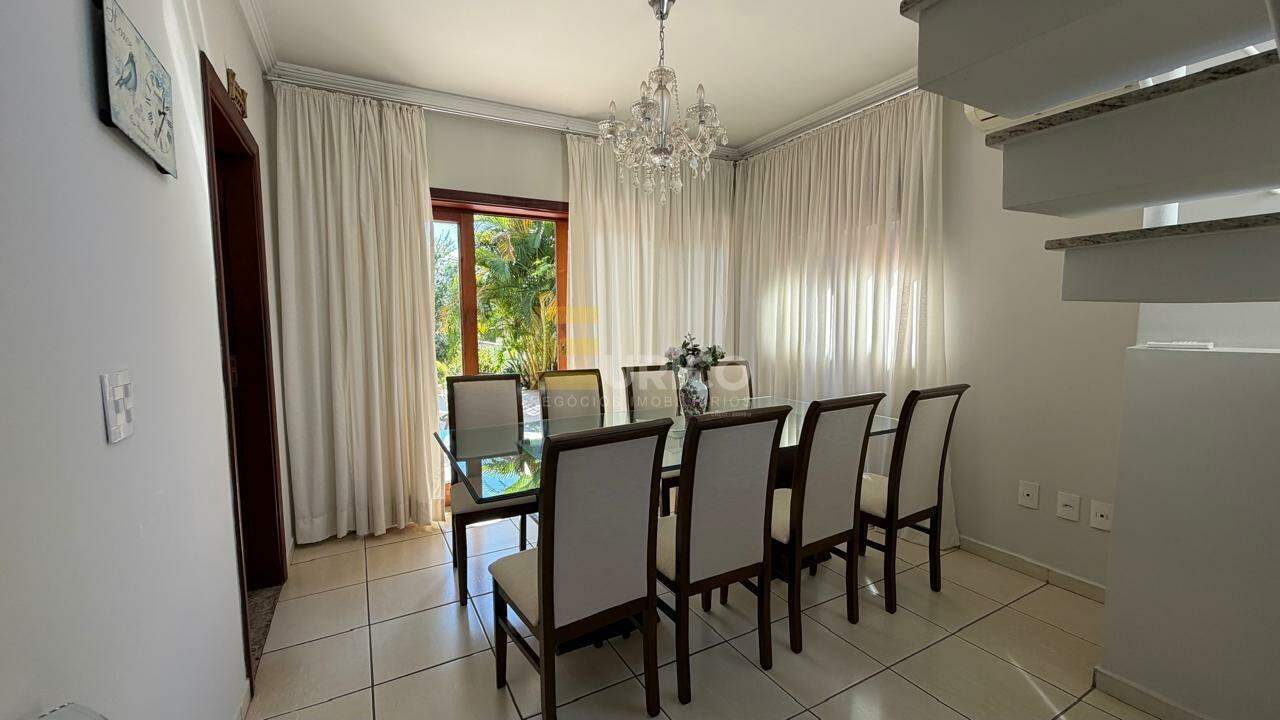 Casa em condomínio à venda no Condomínio Reserva Colonial em Valinhos/SP: 