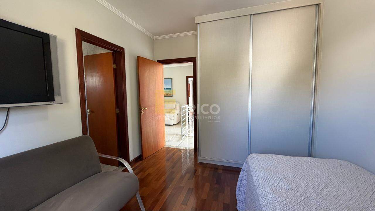 Casa em condomínio à venda no Condomínio Reserva Colonial em Valinhos/SP: 