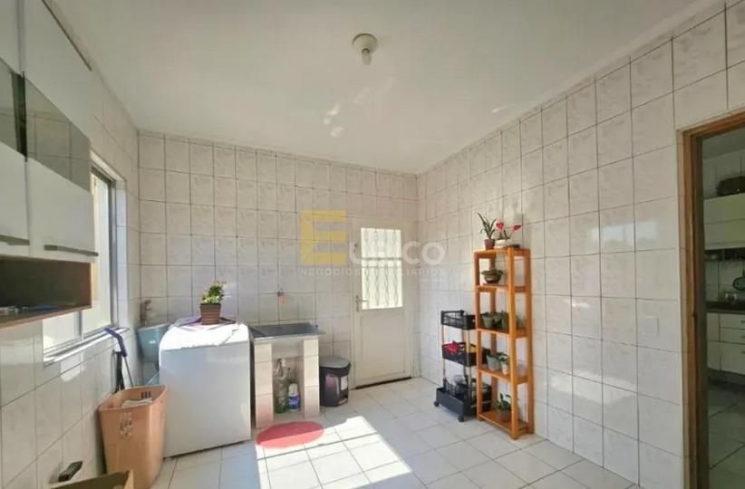 Casa à venda no JARDIM PANORAMA em Valinhos/SP: 