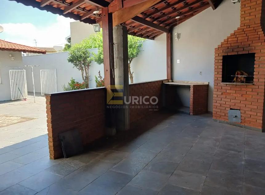 Casa à venda no VILA GENOVEVA em Valinhos/SP: 