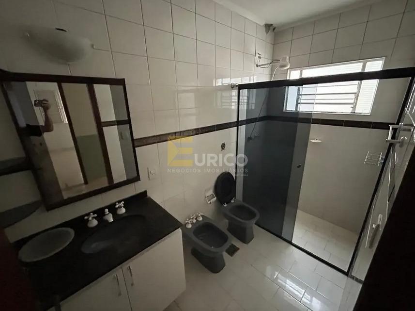 Casa à venda no VILA GENOVEVA em Valinhos/SP: 