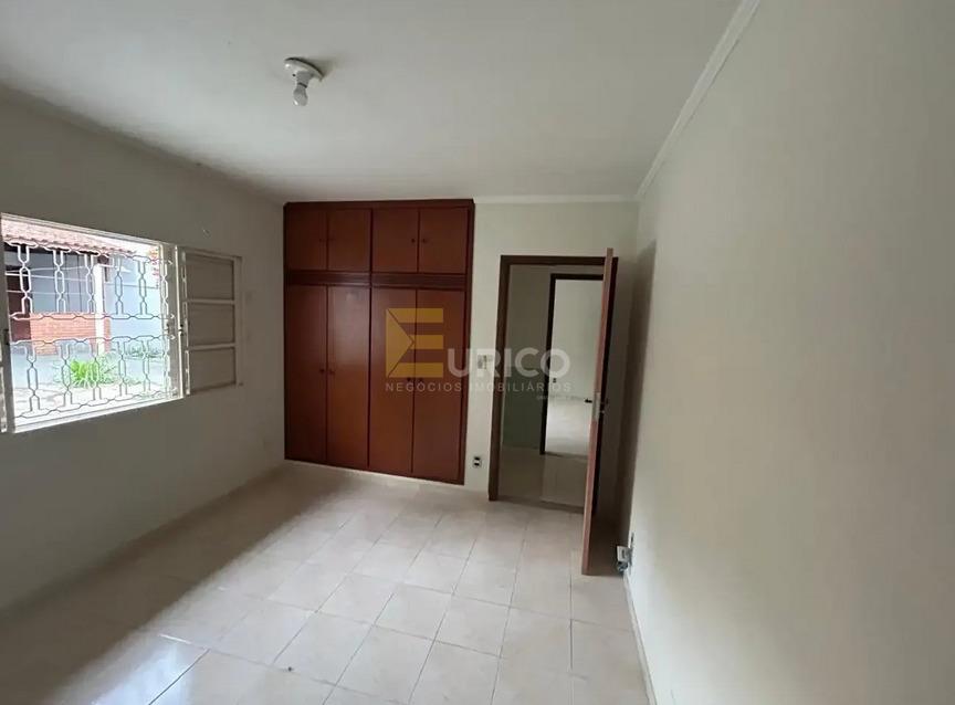 Casa à venda no VILA GENOVEVA em Valinhos/SP: 