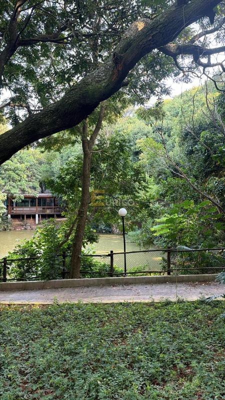 Terreno em Condomínio à venda no Condomínio Moinho de Vento em Valinhos/SP: 