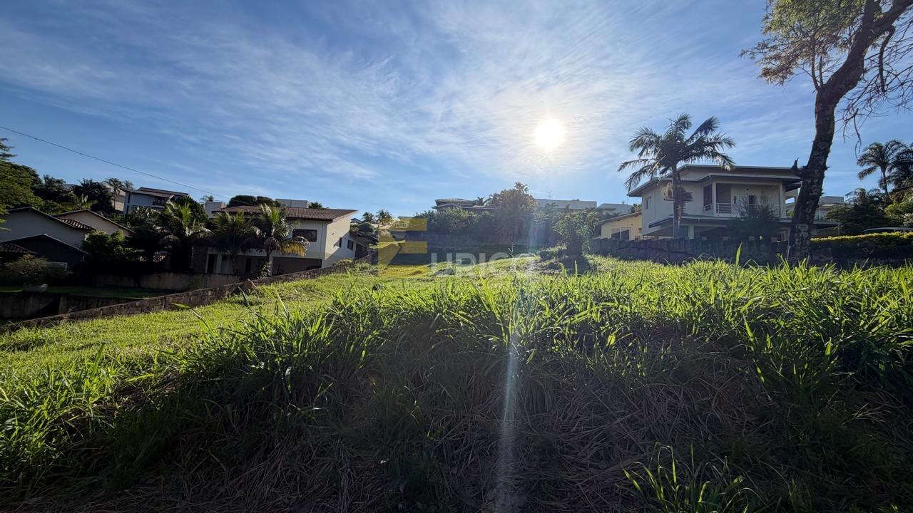 Terreno em Condomínio à venda no Condomínio Moinho de Vento em Valinhos/SP: 
