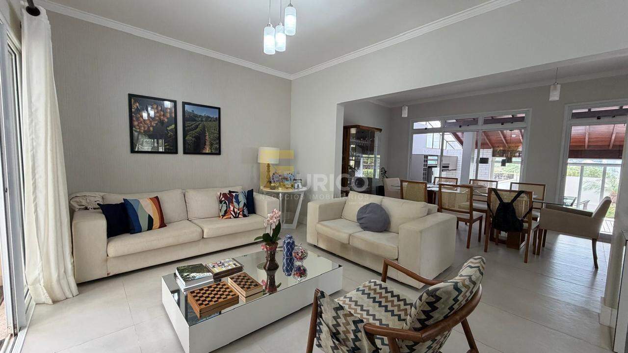 Casa em condomínio à venda no Condomínio Florada da Mata em Valinhos/SP: 