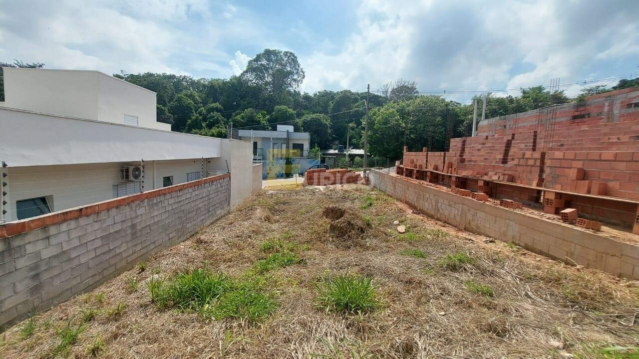 Terreno à venda no Parque dos Pinheiros em Vinhedo/SP: