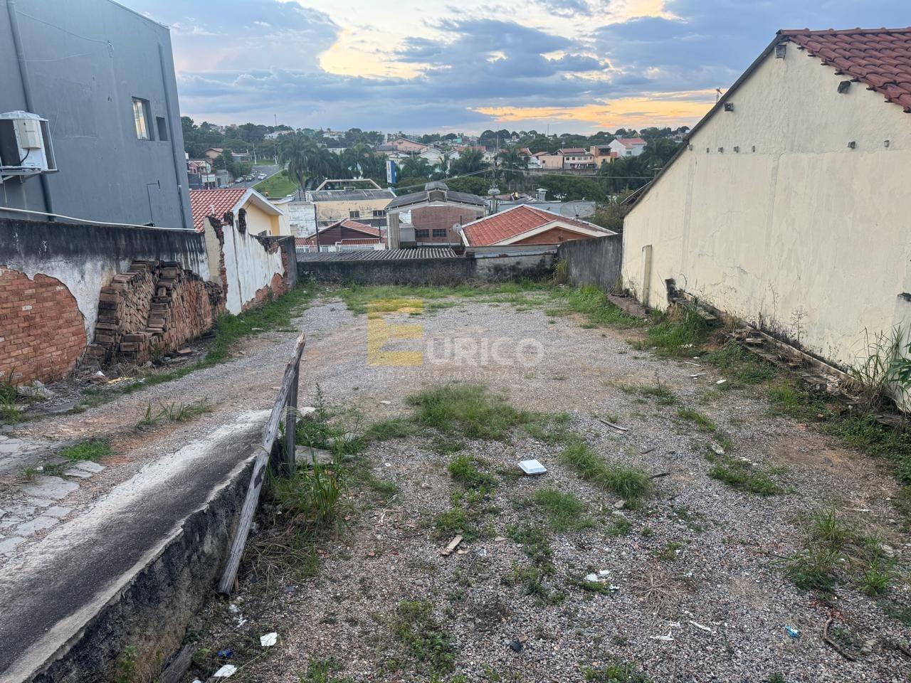 Terreno à venda no Vila Olivo em Valinhos/SP: 