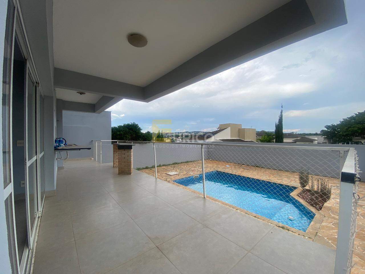 Casa em condomínio para aluguel no Condomínio Terras de São Francisco em Vinhedo/SP: