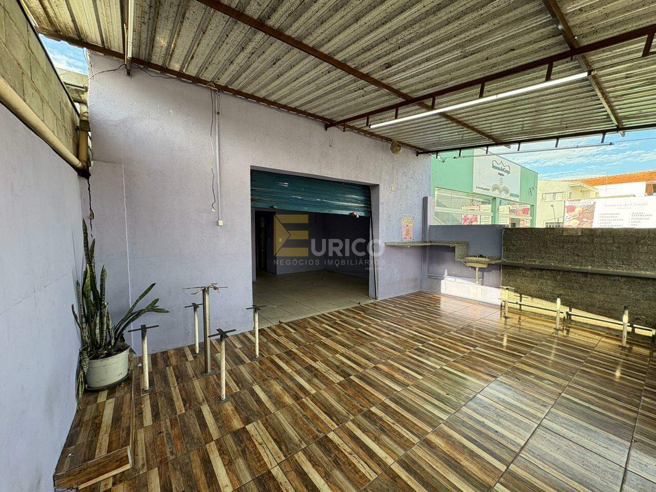 Prédio Comercial à venda no Centro em Vinhedo/SP: 