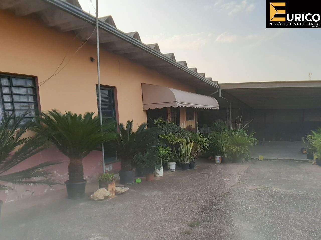 Galpão à venda no Residencial Aquários em Vinhedo/SP: Foto 02