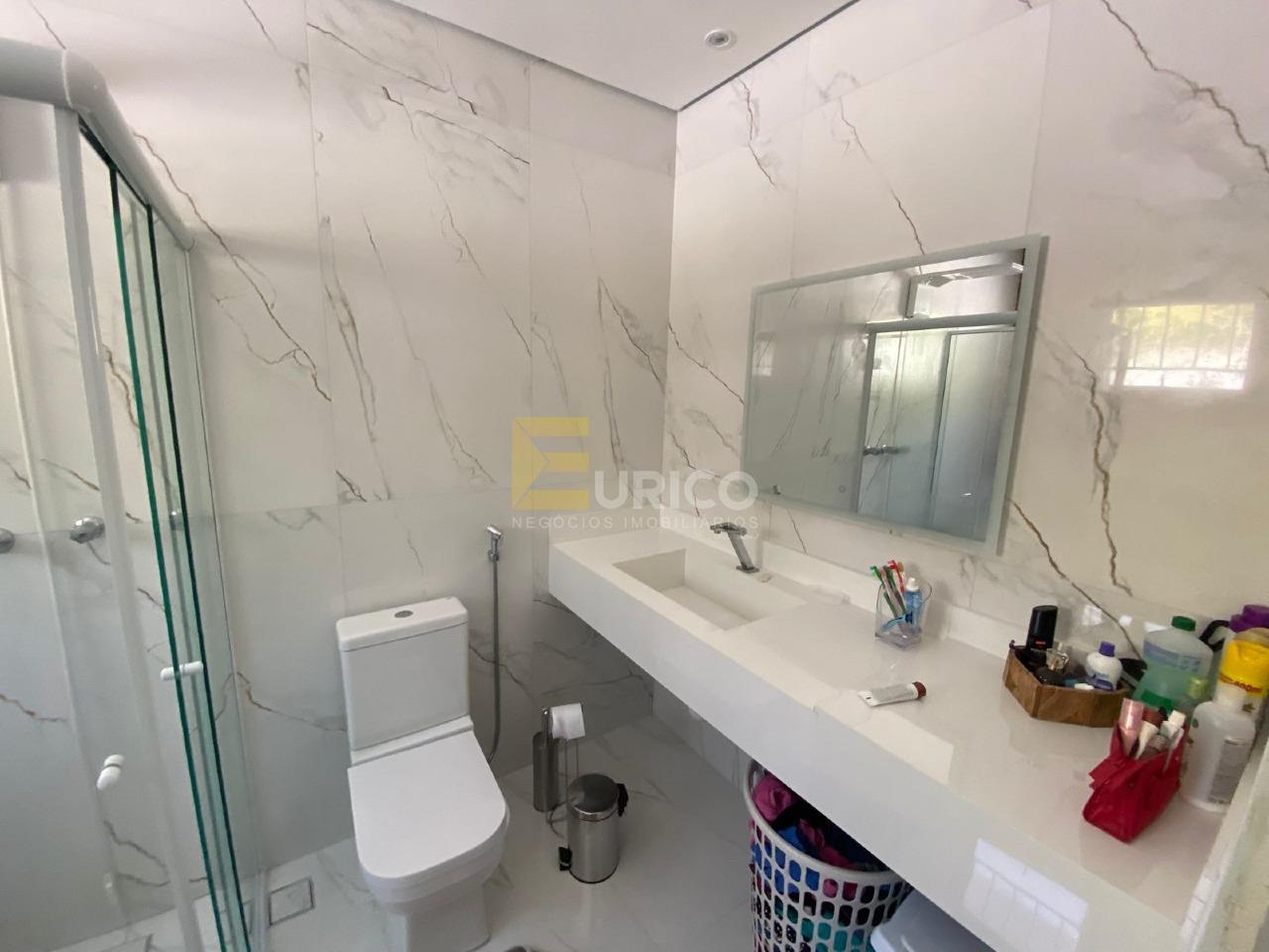 Casa à venda no PARQUE TERRANOVA em Valinhos/SP: 