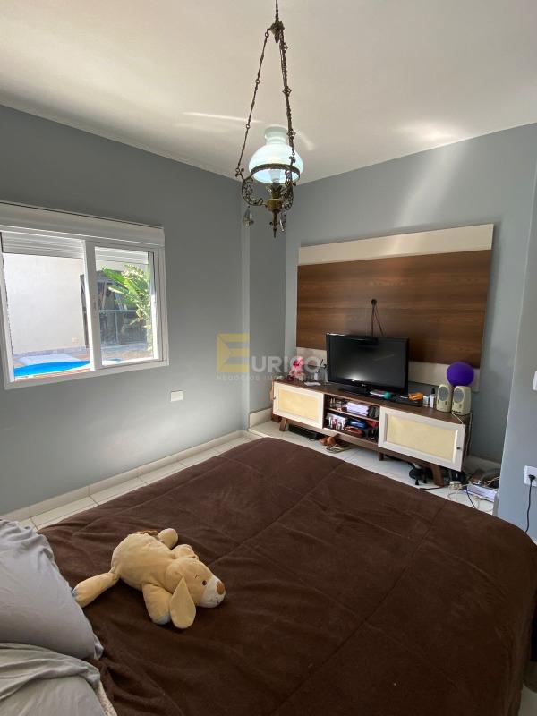 Casa à venda no PARQUE TERRANOVA em Valinhos/SP: 