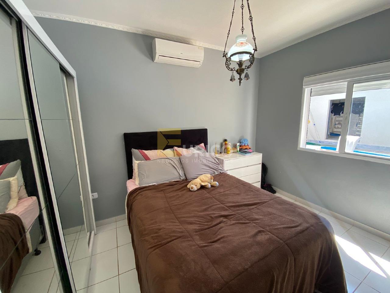 Casa à venda no PARQUE TERRANOVA em Valinhos/SP: 