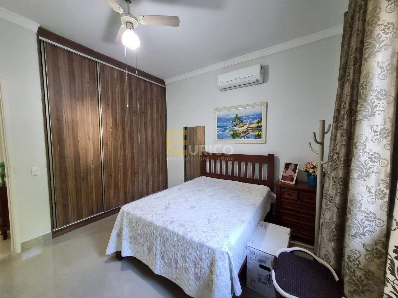 Casa em condomínio à venda no Condomínio Fiorella em Valinhos/SP: 2a. suíte