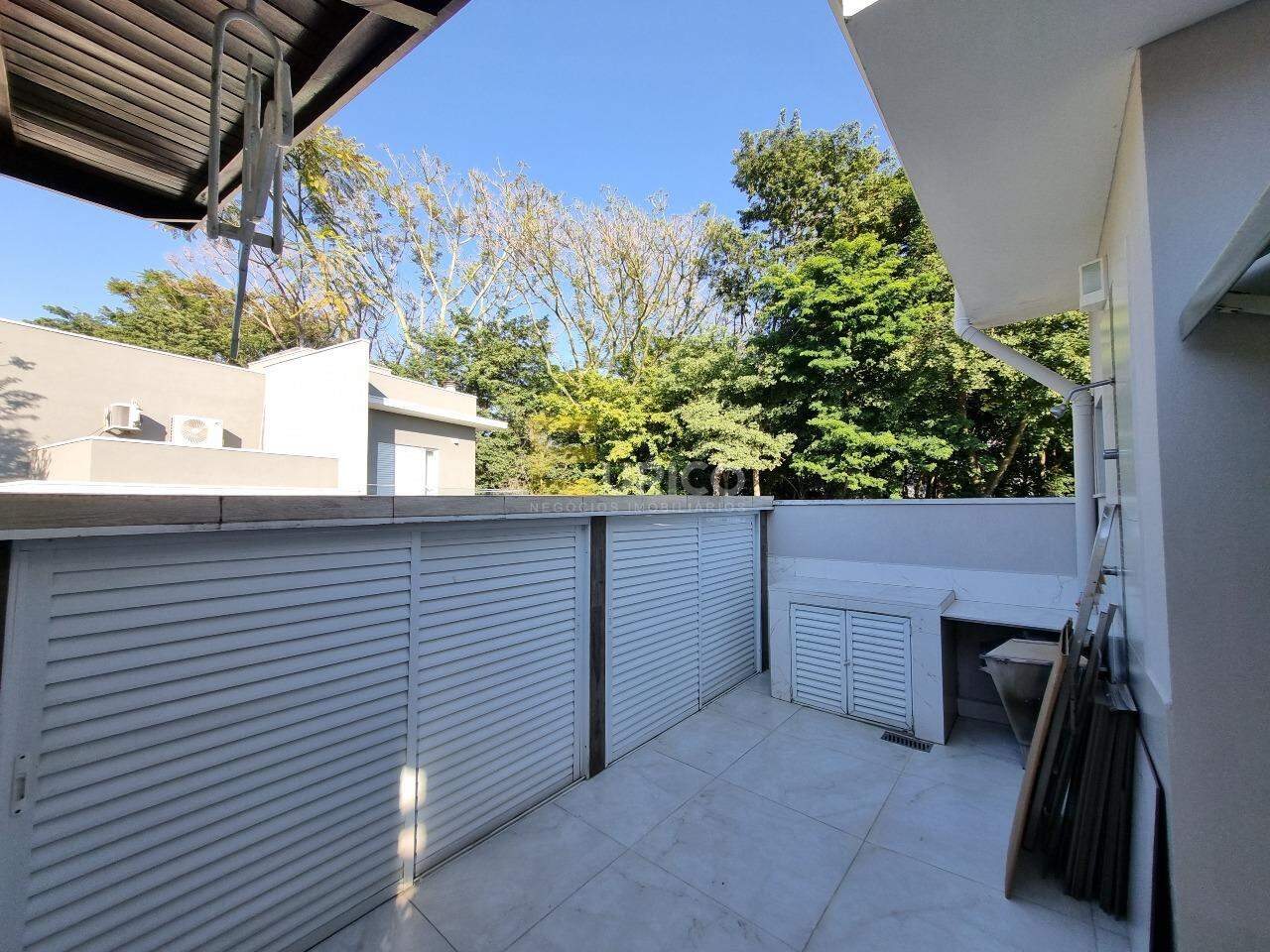 Casa em condomínio à venda no Condomínio Fiorella em Valinhos/SP: Área externa