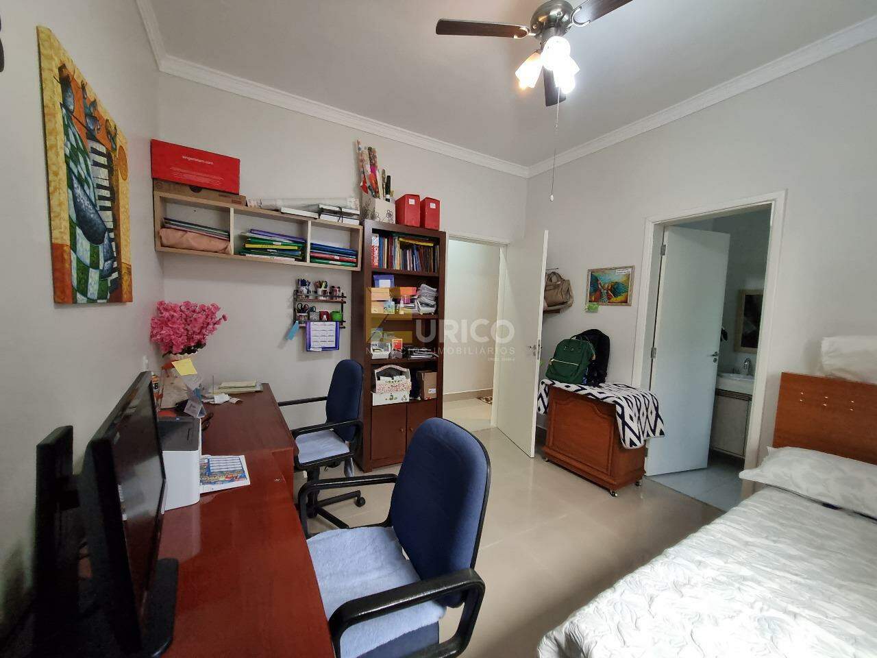 Casa em condomínio à venda no Condomínio Fiorella em Valinhos/SP: 1a. suíte 