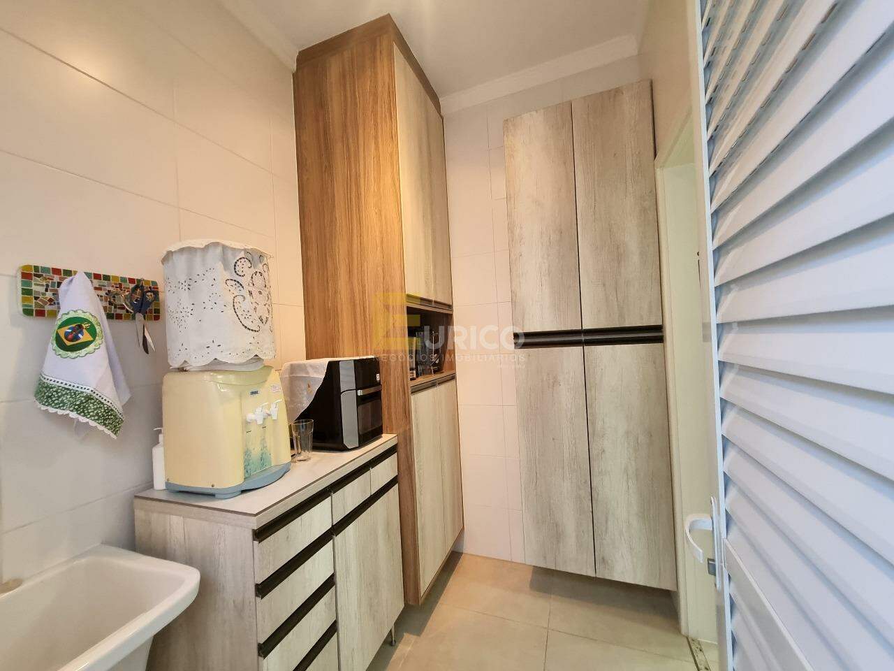 Casa em condomínio à venda no Condomínio Fiorella em Valinhos/SP: 1a. Lavanderia