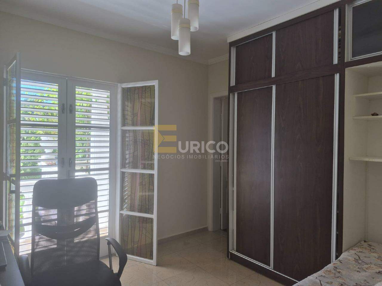 Casa em condomínio à venda no Cristais (Jordanésia) em CAJAMAR/SP: 