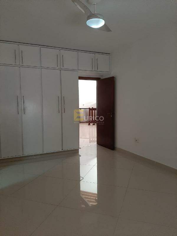 Casa em condomínio à venda no Marambaia em Vinhedo/SP:
