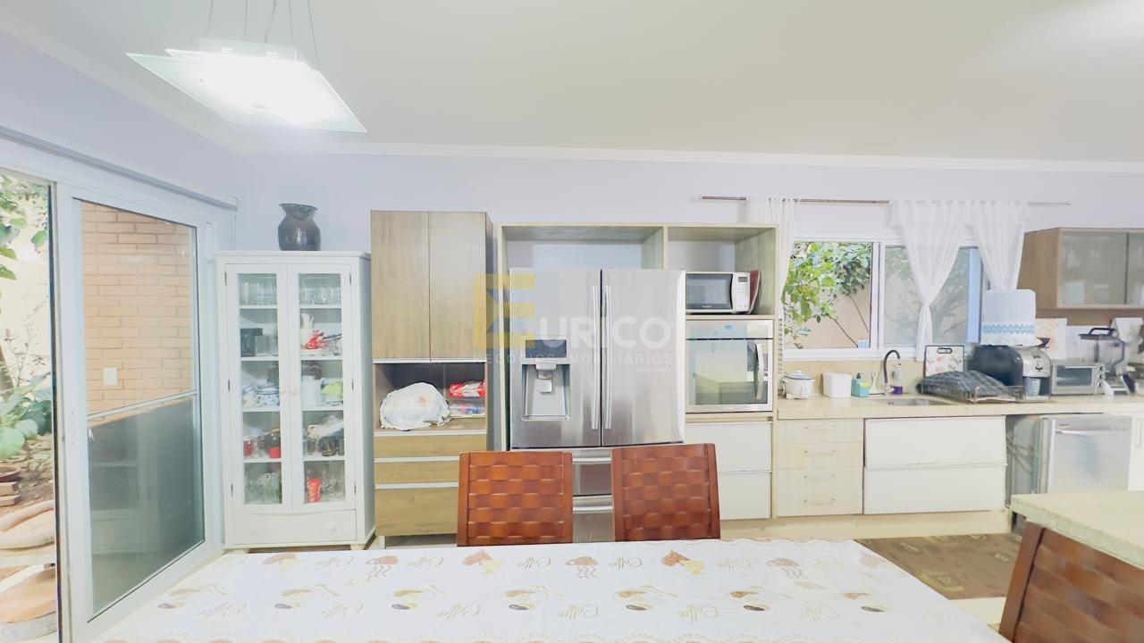 Casa em condomínio à venda no Condomínio Bosque dos Cambarás em Valinhos/SP: 