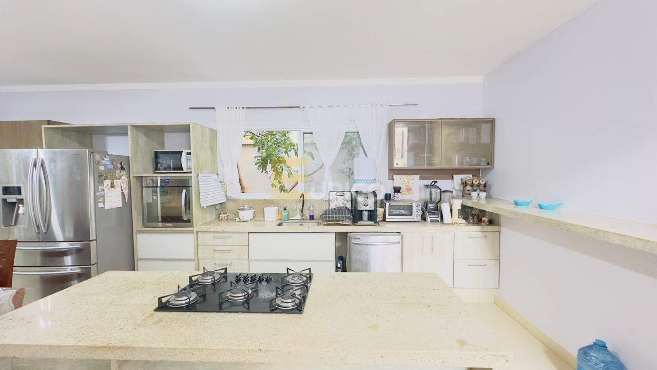 Casa em condomínio à venda no Condomínio Bosque dos Cambarás em Valinhos/SP: 