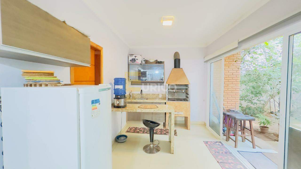 Casa em condomínio à venda no Condomínio Bosque dos Cambarás em Valinhos/SP: 