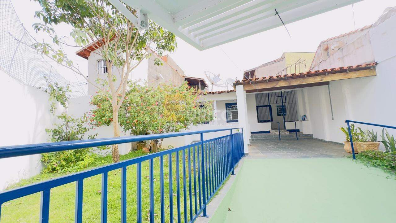 Casa à venda no Jardim Esmeralda em Louveira/SP: