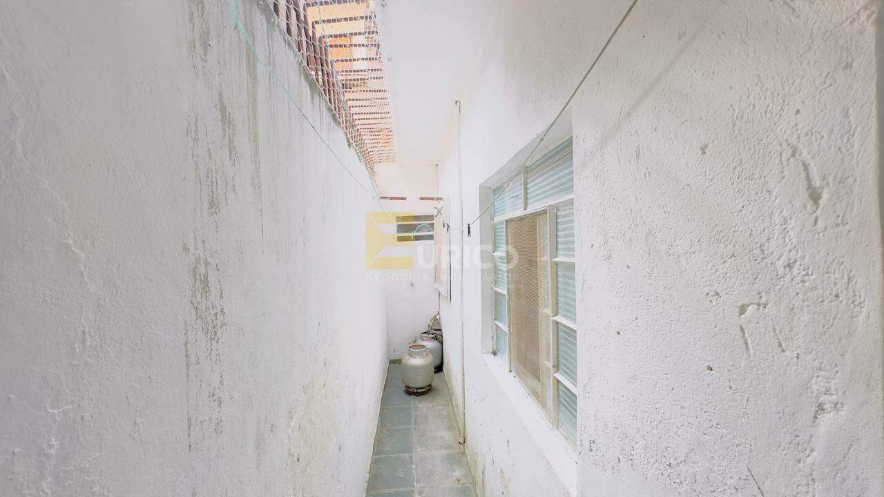 Casa à venda no Jardim Esmeralda em Louveira/SP: