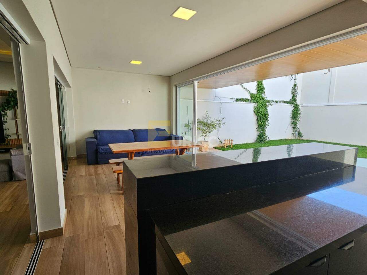 Casa em condomínio à venda no Condomínio São Domingos em Valinhos/SP: 