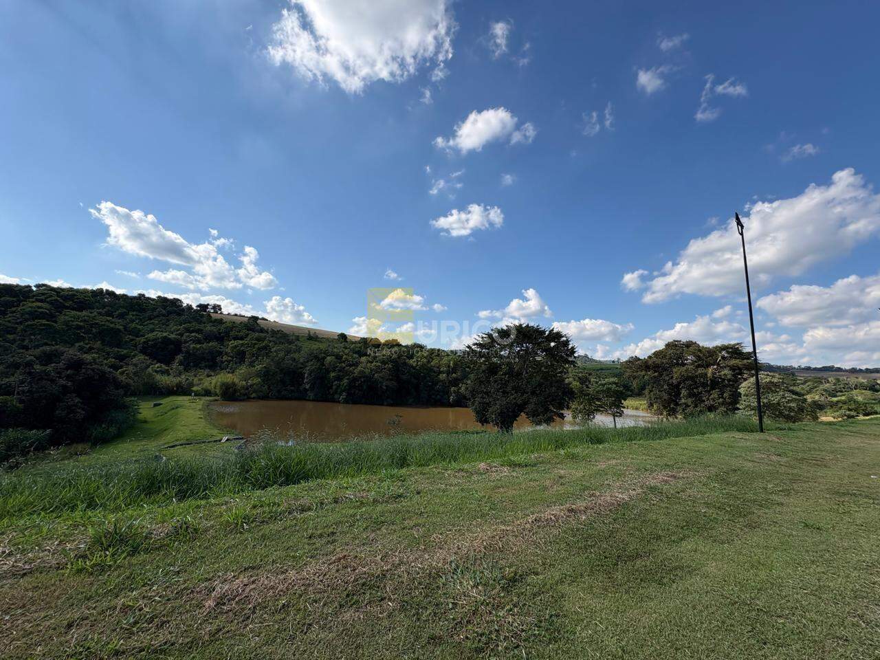 Terreno em Condomínio à venda no Condomínio Residencial Ventura em Itatiba/SP: 