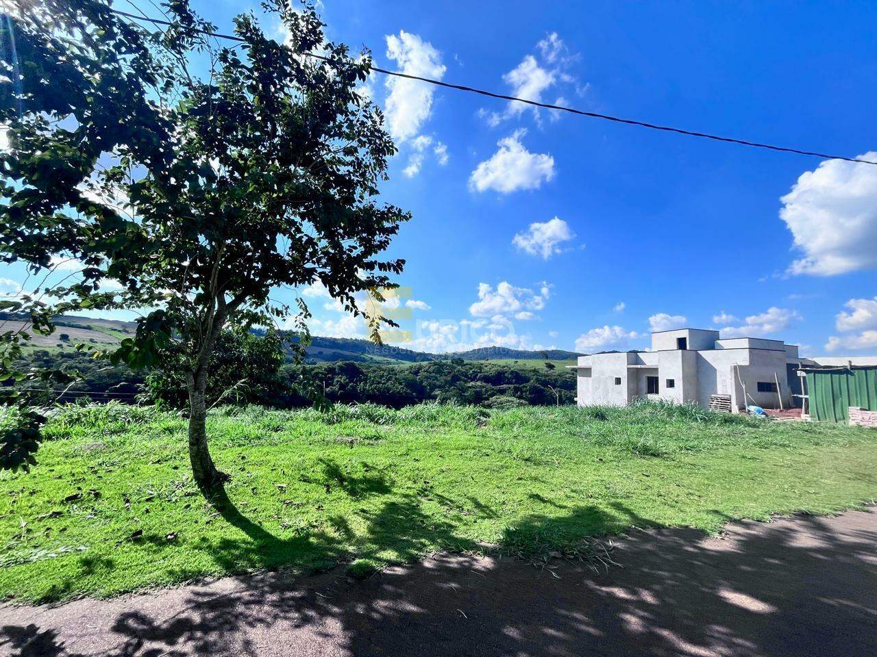 Terreno em Condomínio à venda no Condomínio Residencial Ventura em Itatiba/SP: 