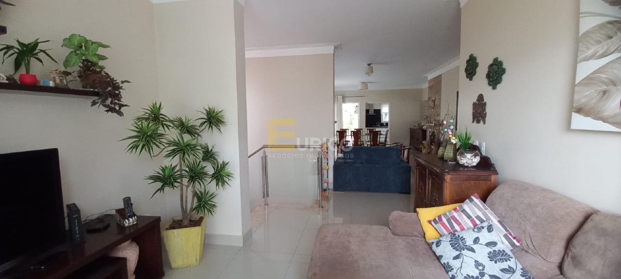 Casa em condomínio à venda no Condomínio Madre Maria Vilac em Valinhos/SP: 