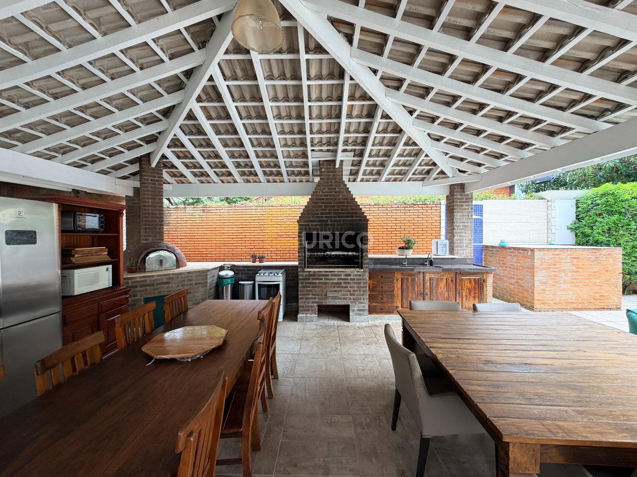 Casa em condomínio à venda no Condomínio Estância Marambaia em Vinhedo/SP: