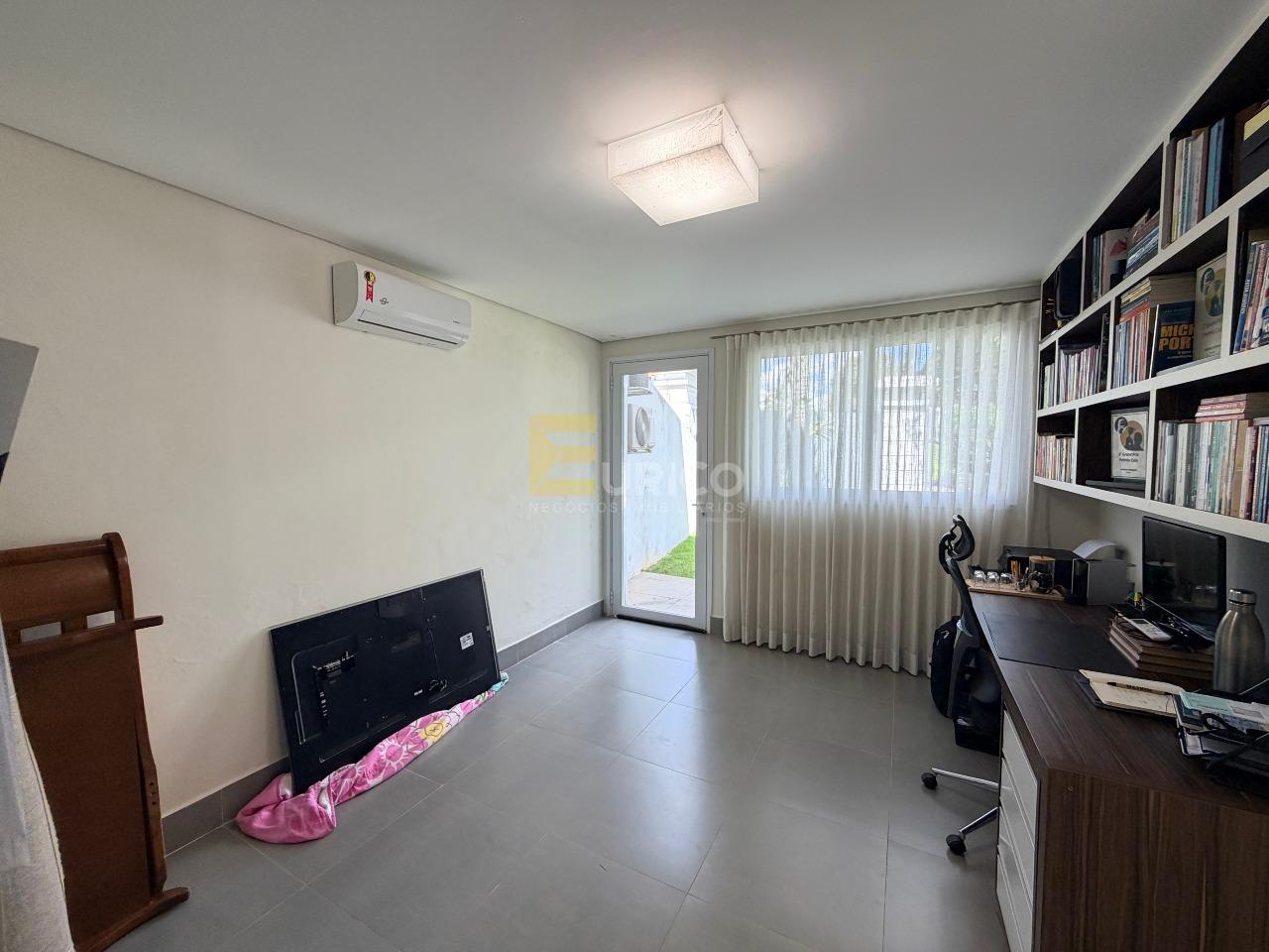 Casa em condomínio à venda no Condomínio Estância Marambaia em Vinhedo/SP: