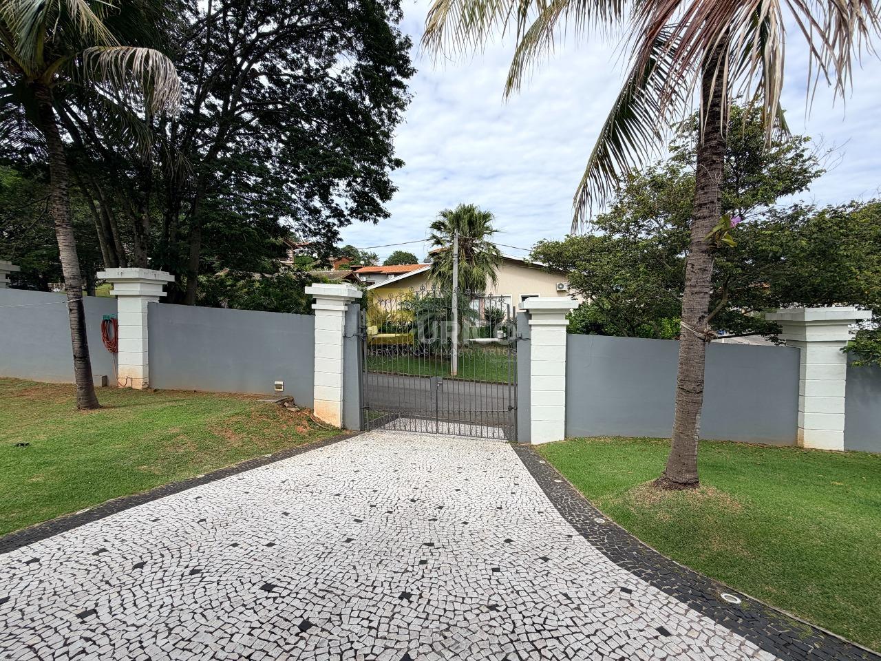 Casa em condomínio à venda no Condomínio Estância Marambaia em Vinhedo/SP: