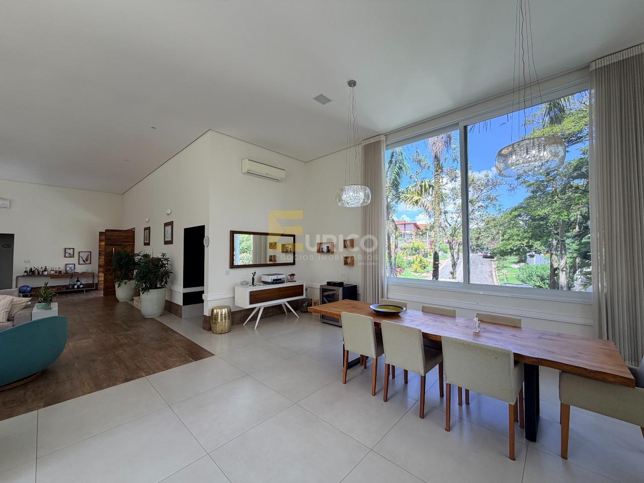 Casa em condomínio à venda no Condomínio Estância Marambaia em Vinhedo/SP: