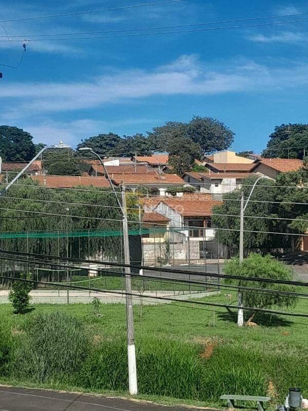 Apartamento para aluguel no Condomínio Residencial Jardim Centenário em Valinhos/SP: