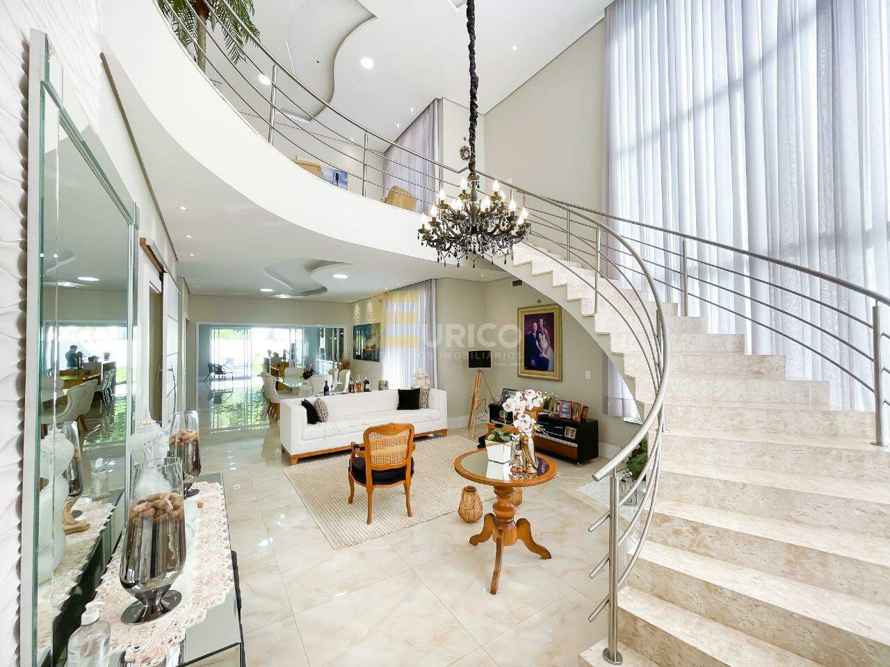 Casa em condomínio à venda no Condomínio Reserva dos Vinhedos em Louveira/SP: 