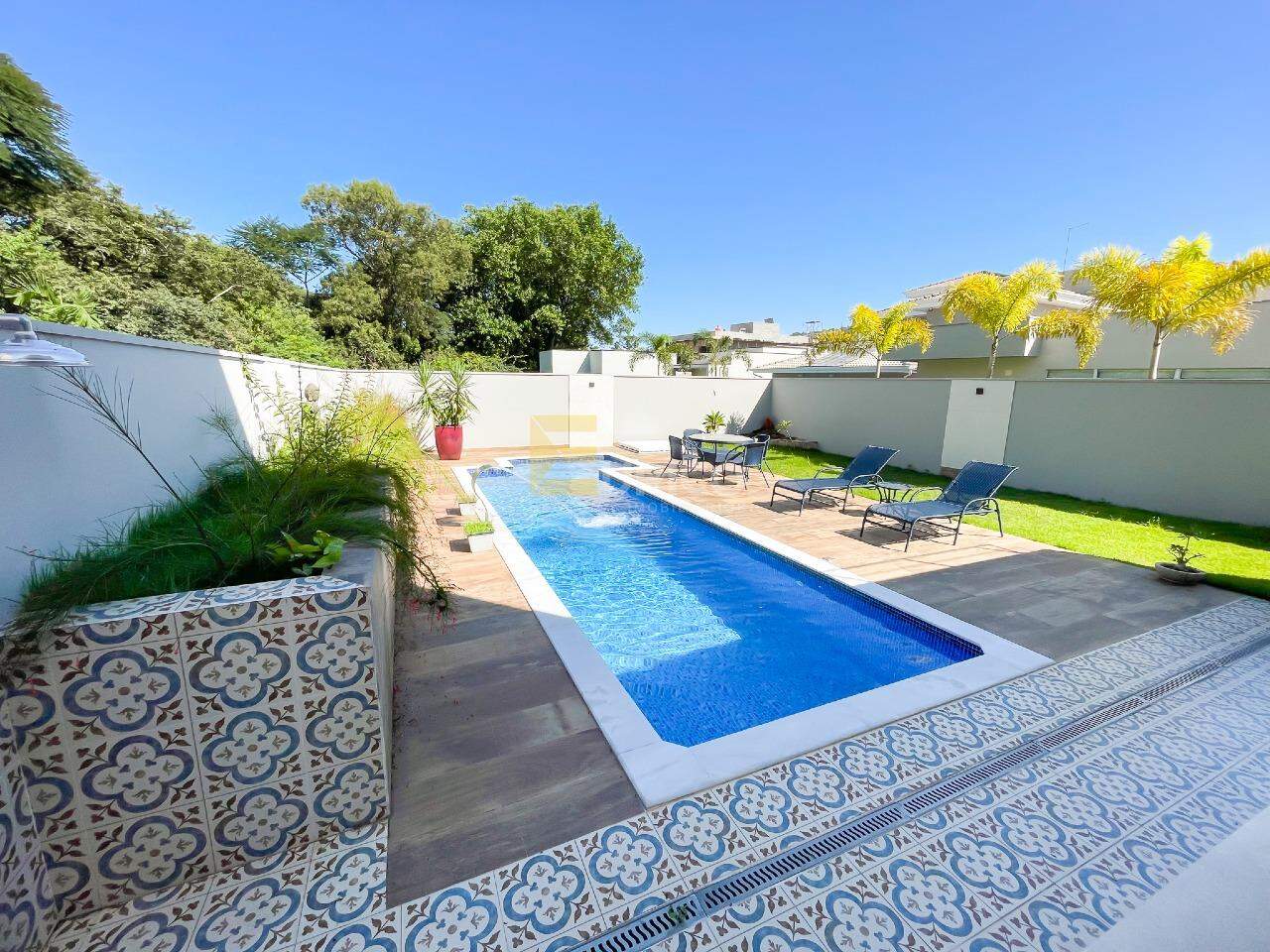 Casa em condomínio à venda no Condomínio Reserva dos Vinhedos em Louveira/SP: 