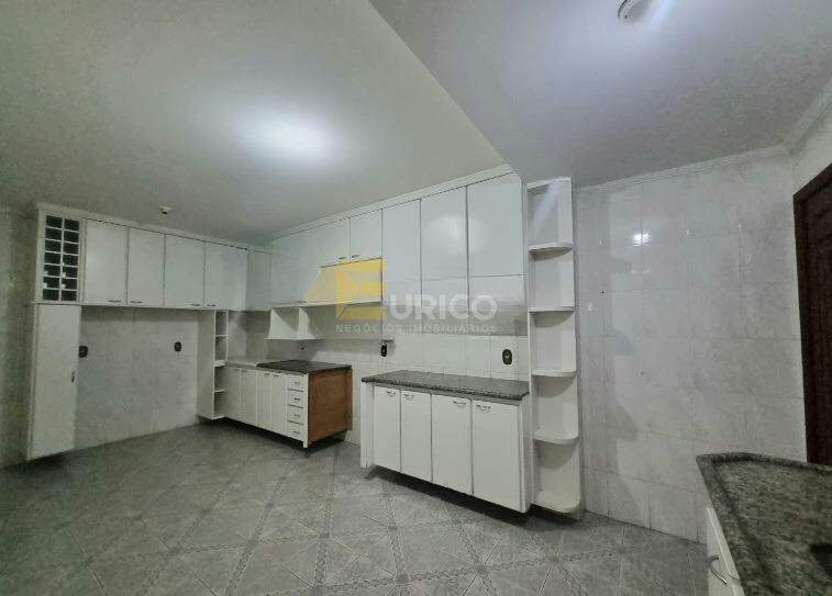 Casa em condomínio à venda no Condomínio Chácara Flora em Valinhos/SP: 