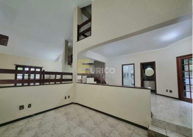 Casa em condomínio à venda no Condomínio Chácara Flora em Valinhos/SP: 