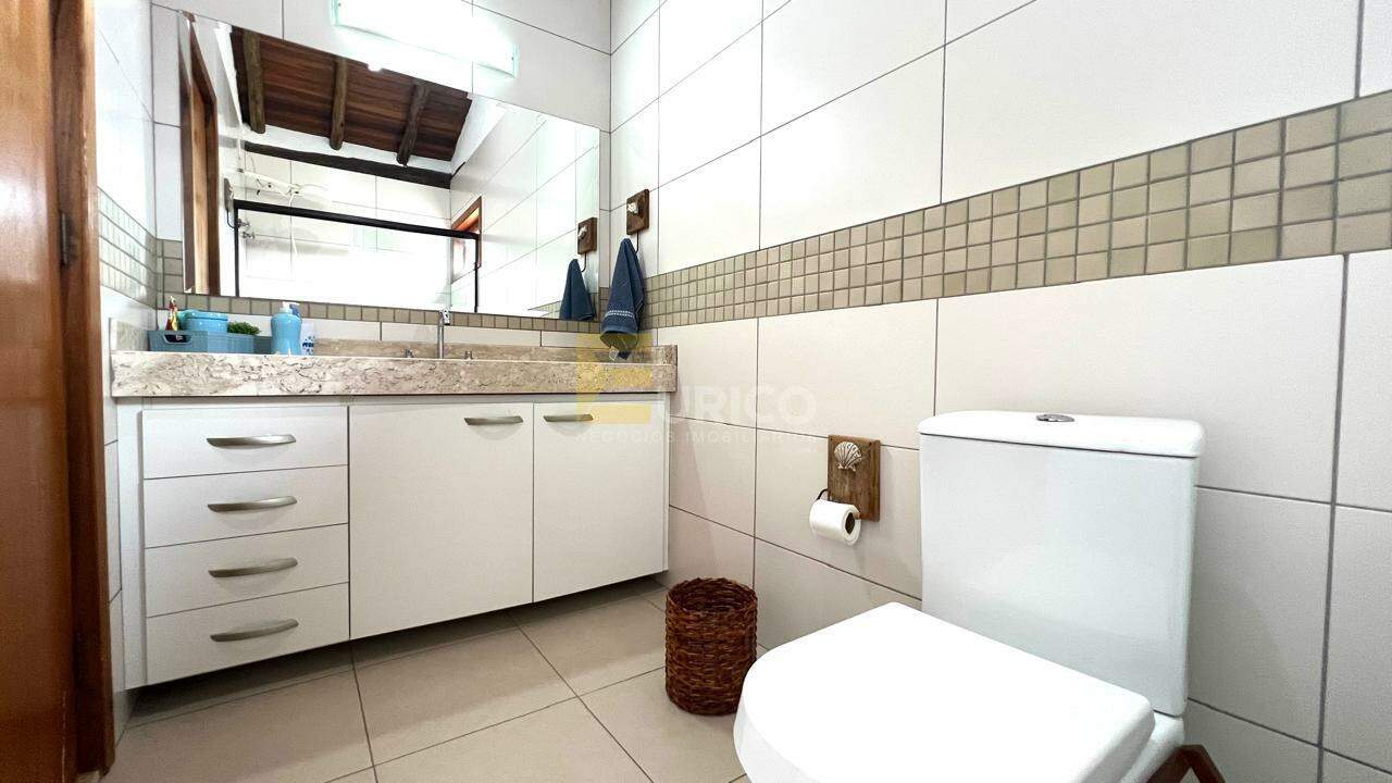 Casa em condomínio à venda no Condomínio Portal do Jequitibá em Valinhos/SP: 