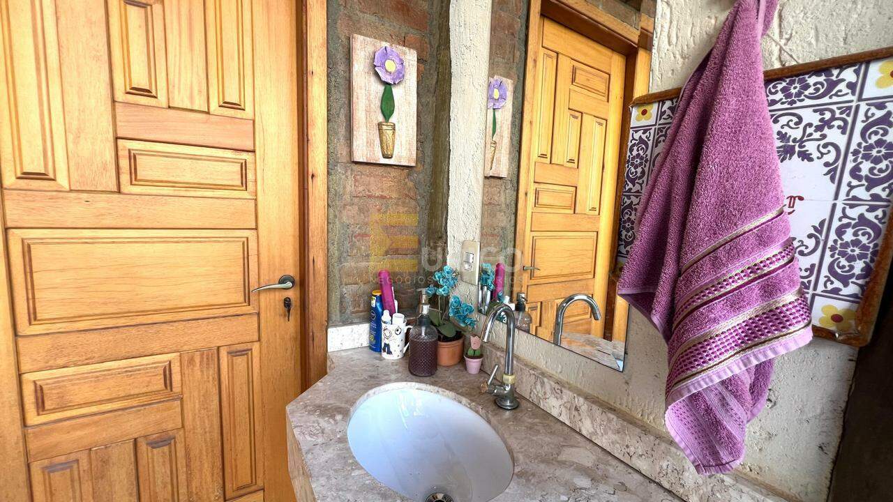 Casa em condomínio à venda no Condomínio Portal do Jequitibá em Valinhos/SP: 