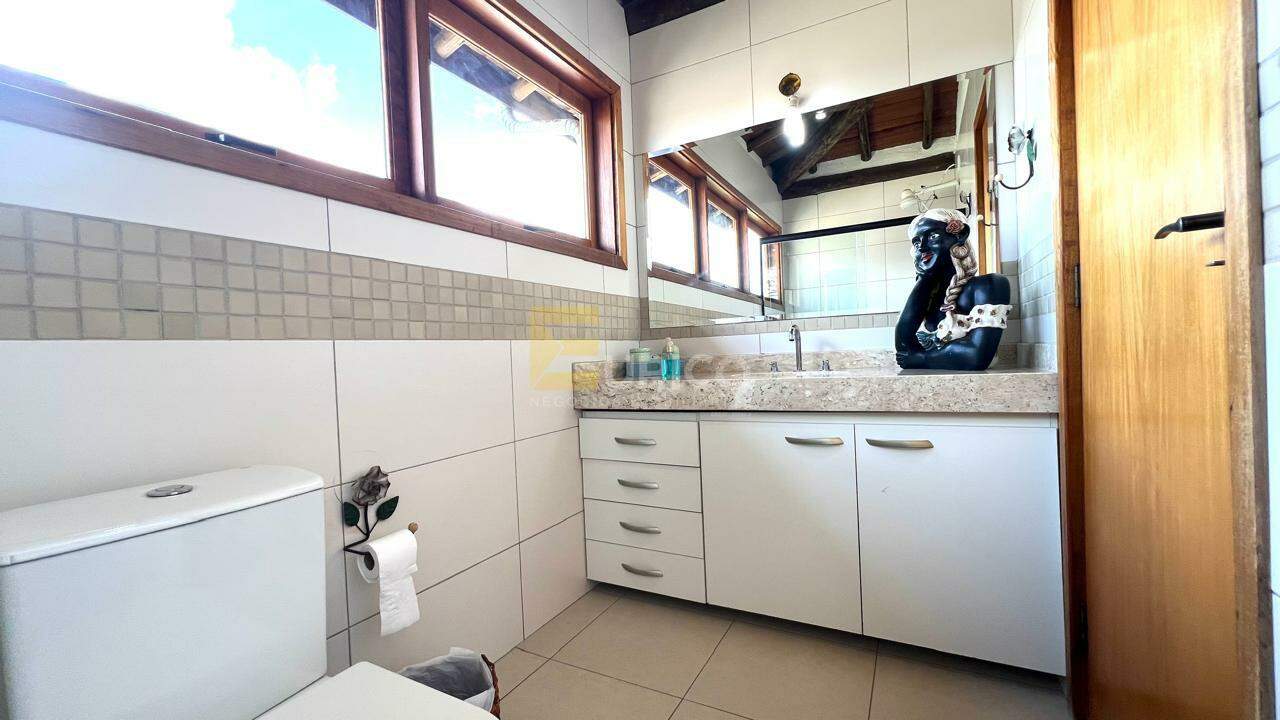 Casa em condomínio à venda no Condomínio Portal do Jequitibá em Valinhos/SP: 