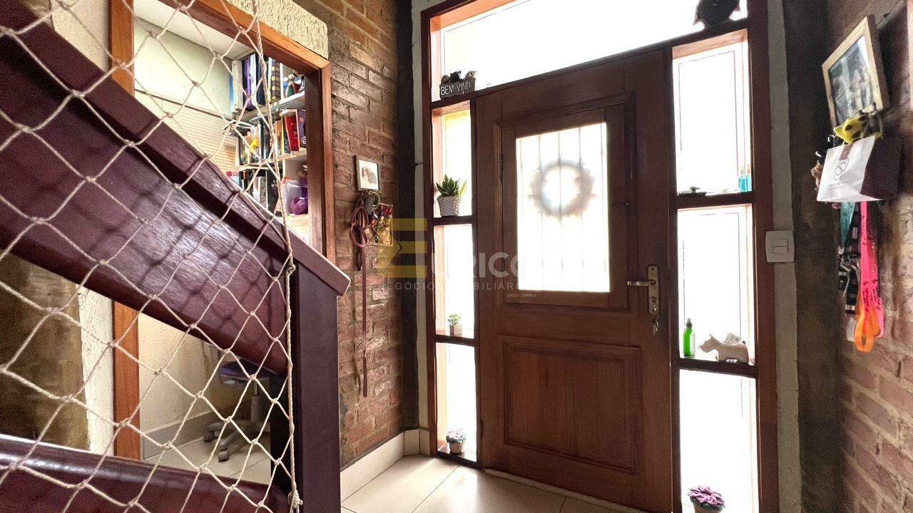 Casa em condomínio à venda no Condomínio Portal do Jequitibá em Valinhos/SP: 