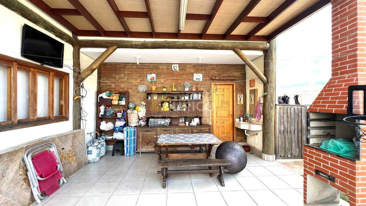 Casa em condomínio à venda no Condomínio Portal do Jequitibá em Valinhos/SP: 