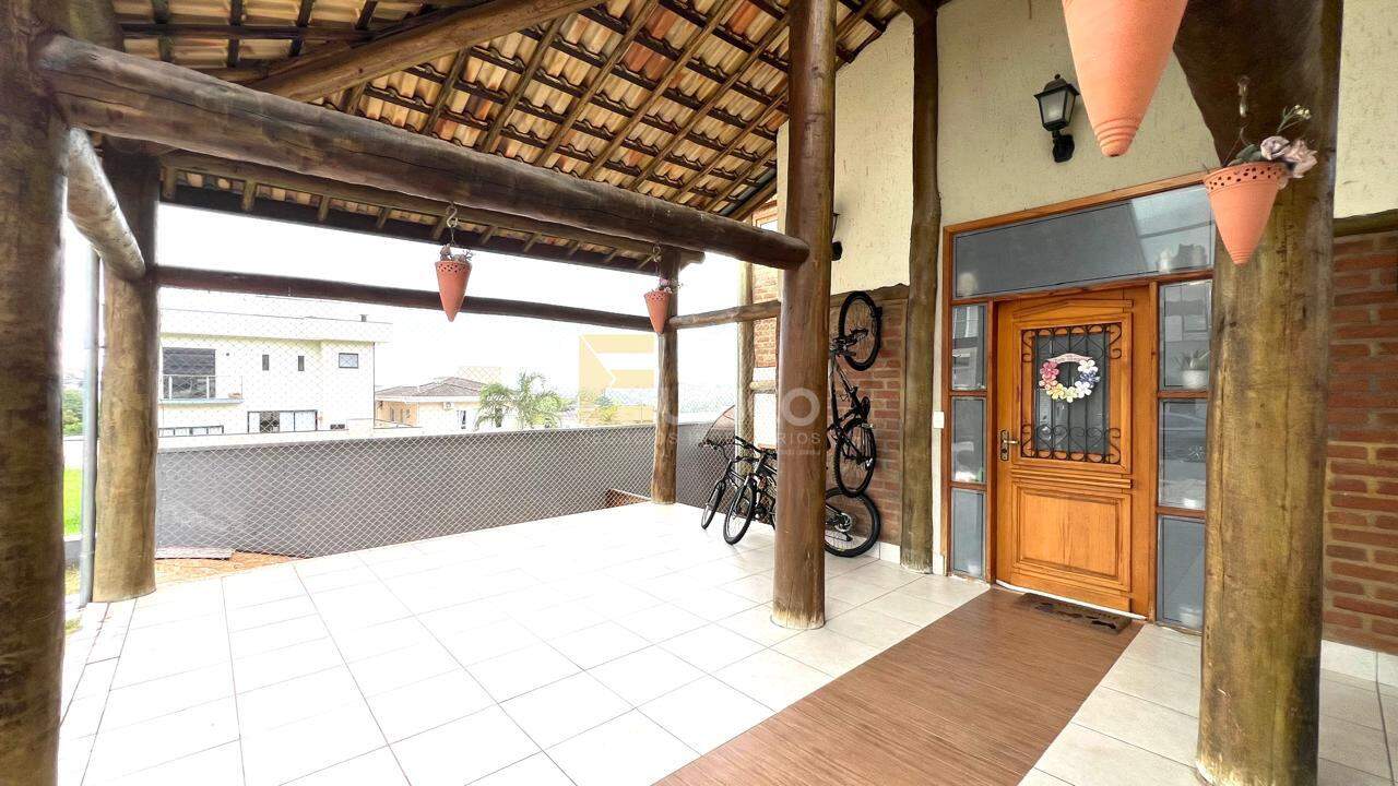 Casa em condomínio à venda no Condomínio Portal do Jequitibá em Valinhos/SP: 