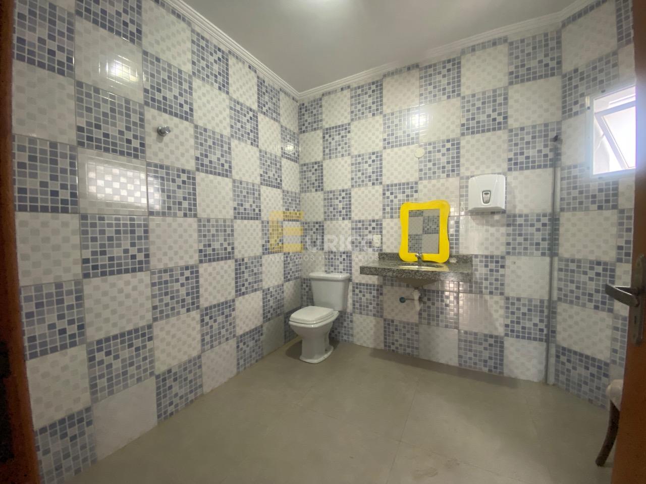 Casa em condomínio à venda no Condomínio Terras de São Francisco em Vinhedo/SP: