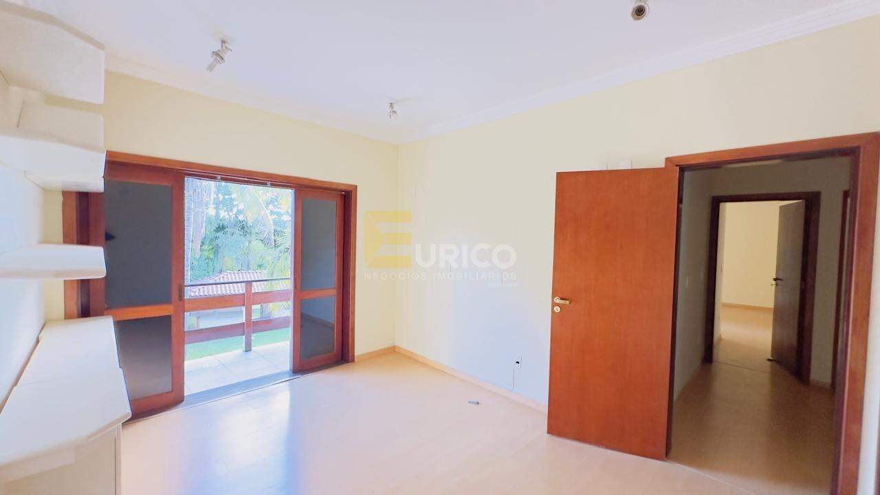 Casa em condomínio à venda no Condomínio Chácara Flora em Valinhos/SP: 