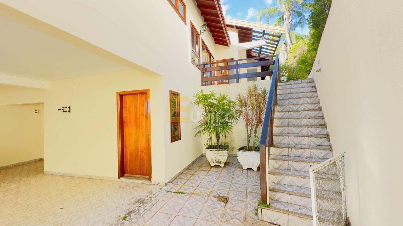 Casa em condomínio à venda no Condomínio Chácara Flora em Valinhos/SP: 